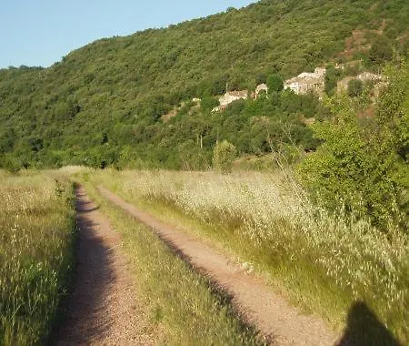 Le Salagou Sauna בית נופש
