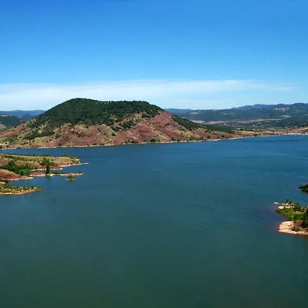 بيت للعطل Le Salagou Sauna Lacoste (Herault)