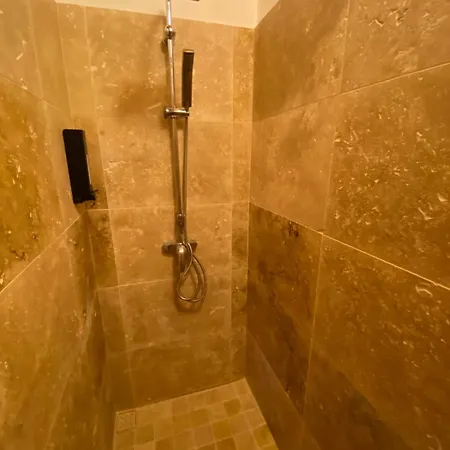 בית נופש Le Salagou Sauna *