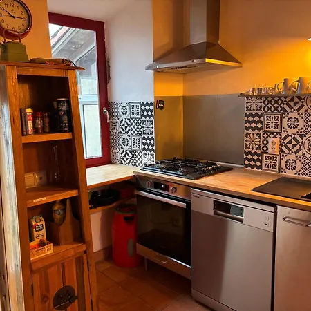 Le Salagou Sauna بيت للعطل *